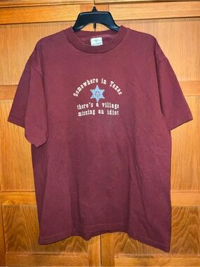 Aloré Men's Maroon Western Short-Sleeve Tee